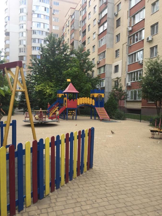 אודסה Красивая 2-Ком.Кв.,В Новом Доме!От Хозяйки! מראה חיצוני תמונה